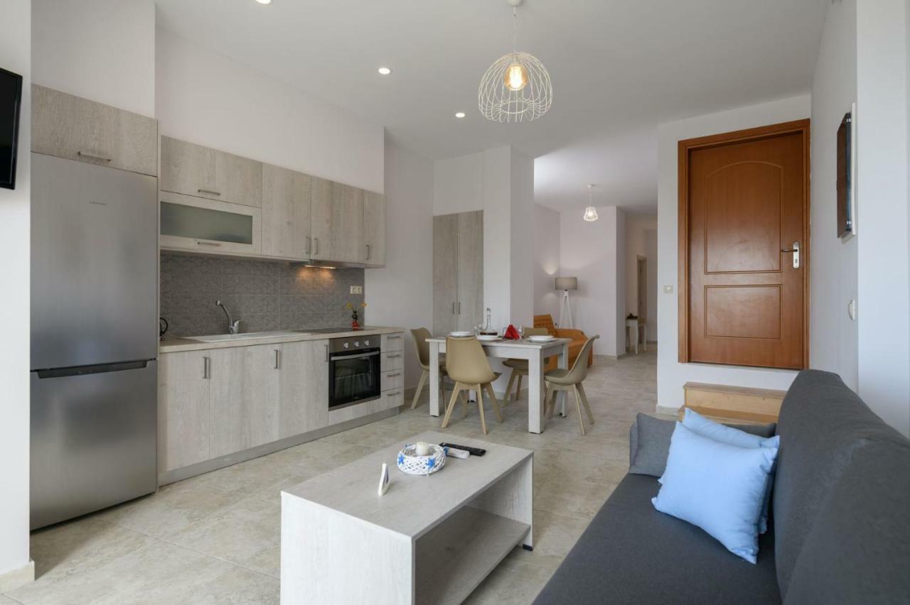 Coral Sea Apartment 코키노스 피르고스 외부 사진